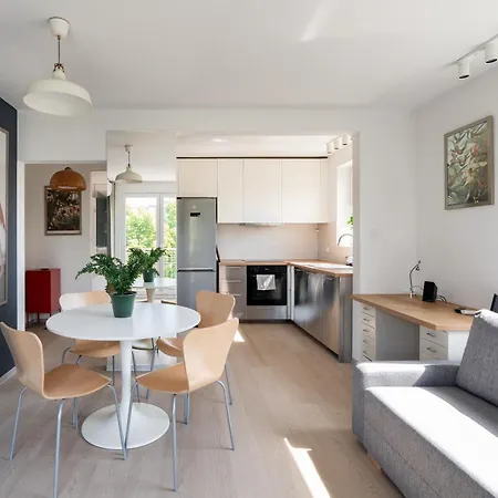 Treetop Near Mtp * Poznań