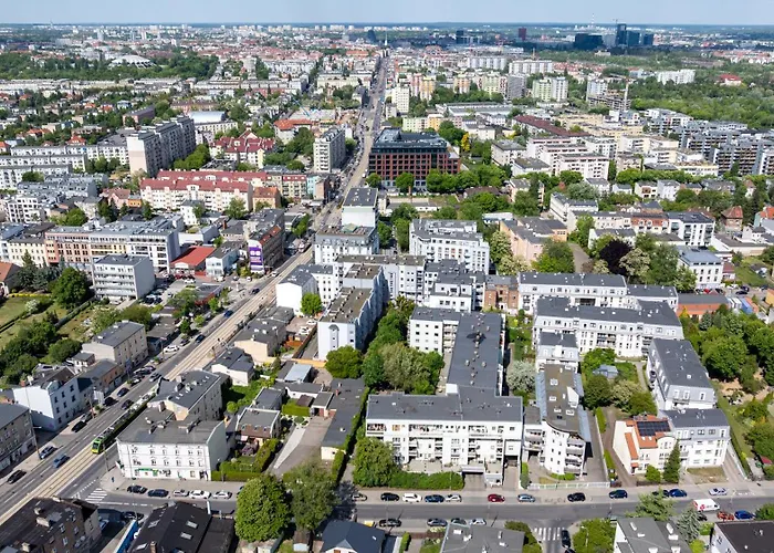 Treetop Near Mtp Apartment