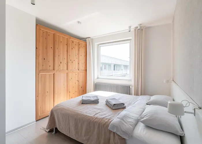 Treetop Near Mtp Apartment *